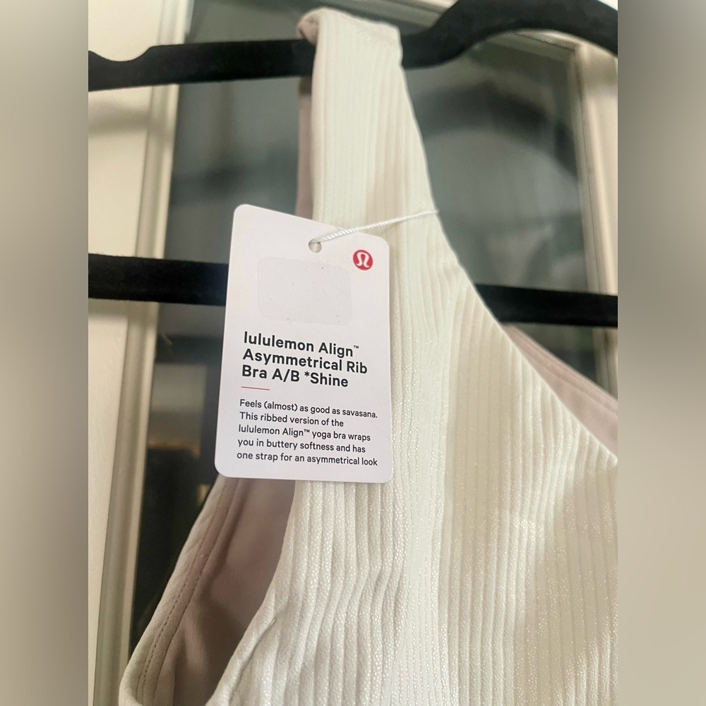 Lululemon Align Asymmetrical Rib Bra Shine - Picture 4 of 4